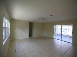 HILLCREST - Residential Lease