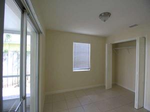 HILLCREST - Residential Lease