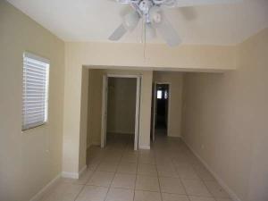 HILLCREST - Residential Lease