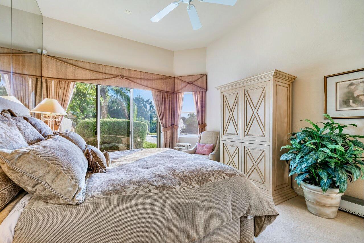 ISLES AT HUNTERS RUN - Residential