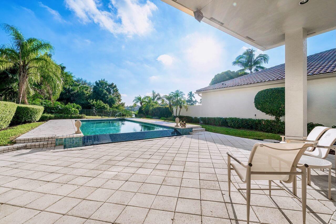 ISLES AT HUNTERS RUN - Residential