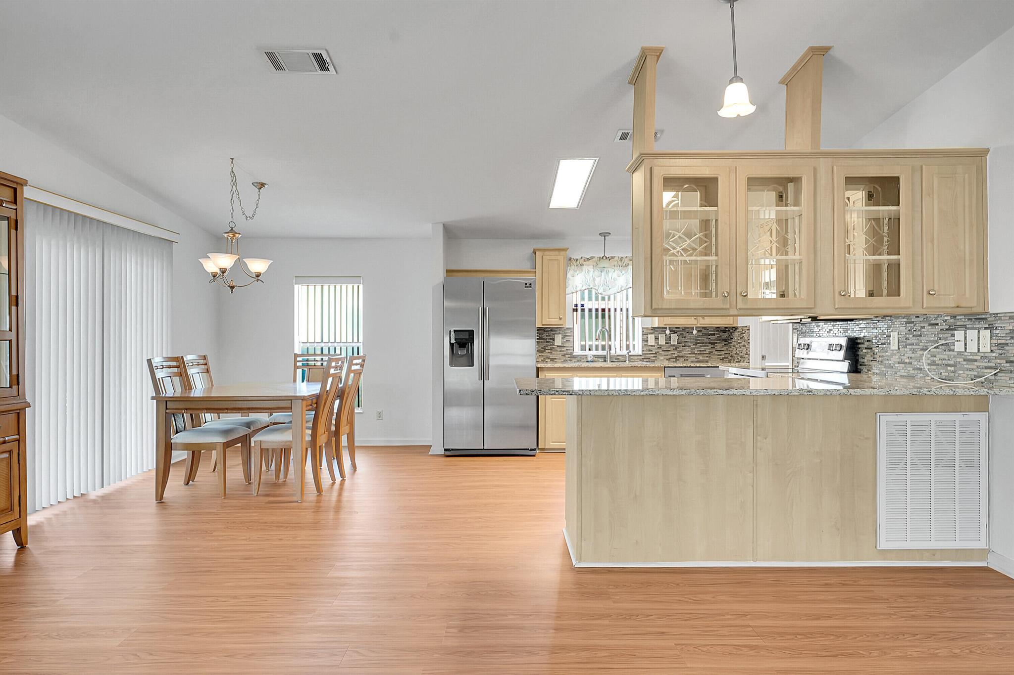 EAGLE'S RETREAT AT SAVANN - Residential