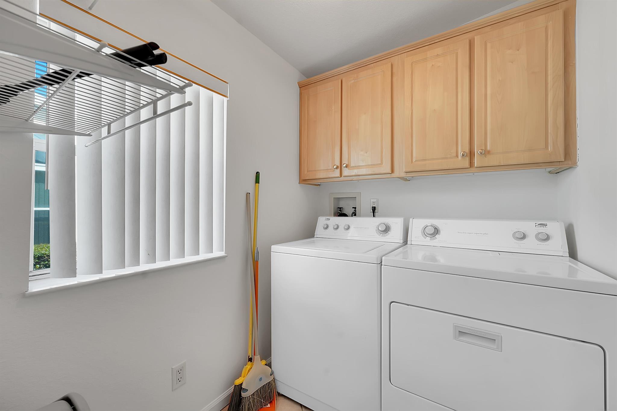 EAGLE'S RETREAT AT SAVANN - Residential