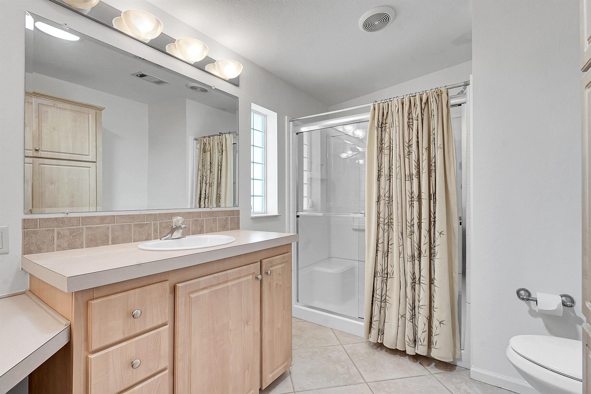 EAGLE'S RETREAT AT SAVANN - Residential