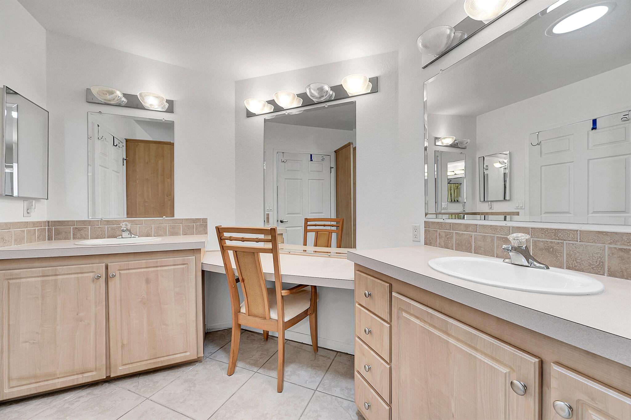 EAGLE'S RETREAT AT SAVANN - Residential