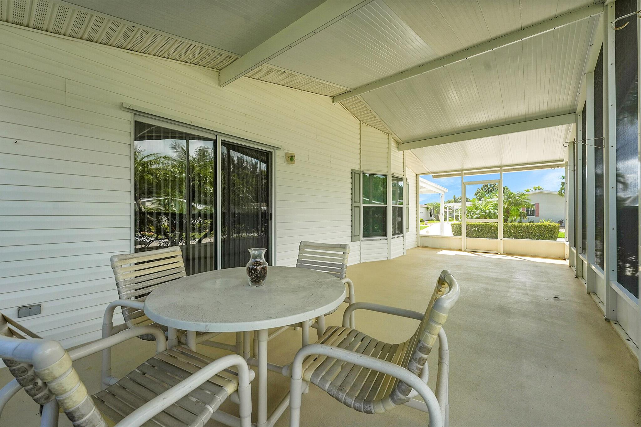 EAGLE'S RETREAT AT SAVANN - Residential