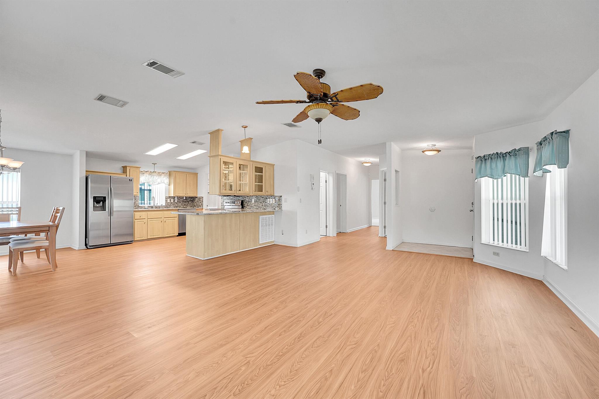 EAGLE'S RETREAT AT SAVANN - Residential