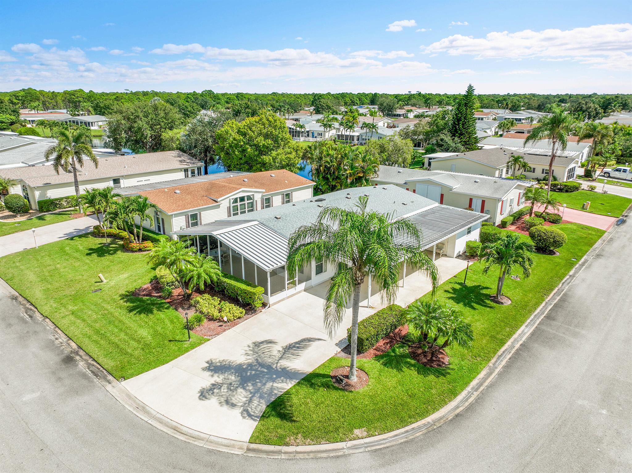 EAGLE'S RETREAT AT SAVANN - Residential