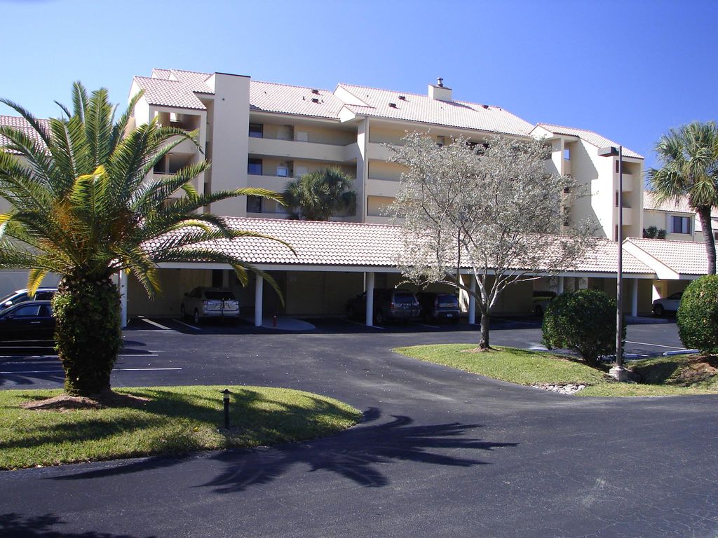 Photo of 1000 N Us Highway 1 #J 304, Jupiter, FL 33477 (MLS # R10211739)