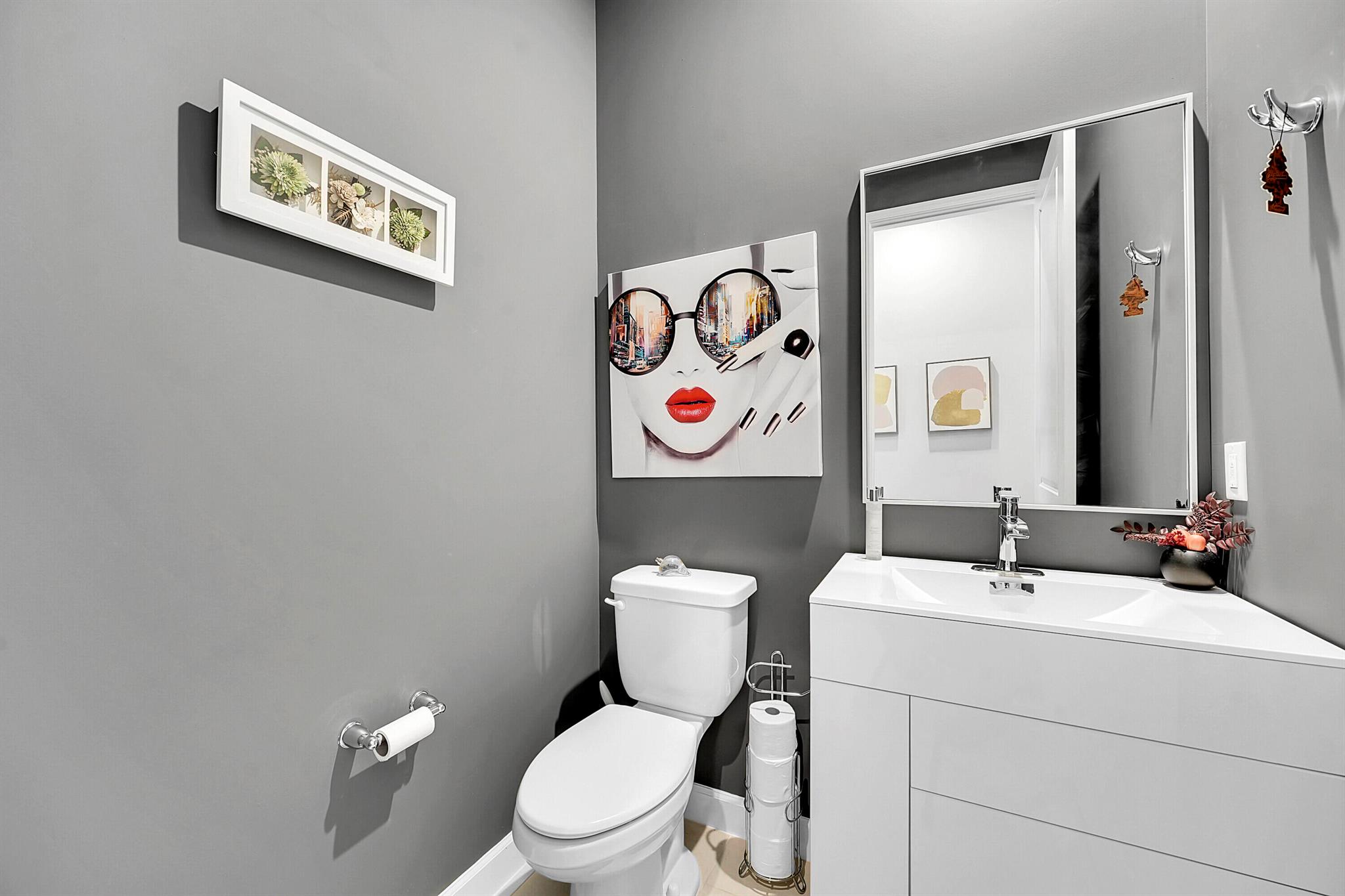 TELARO AT SOUTHERN GROVE - Residential