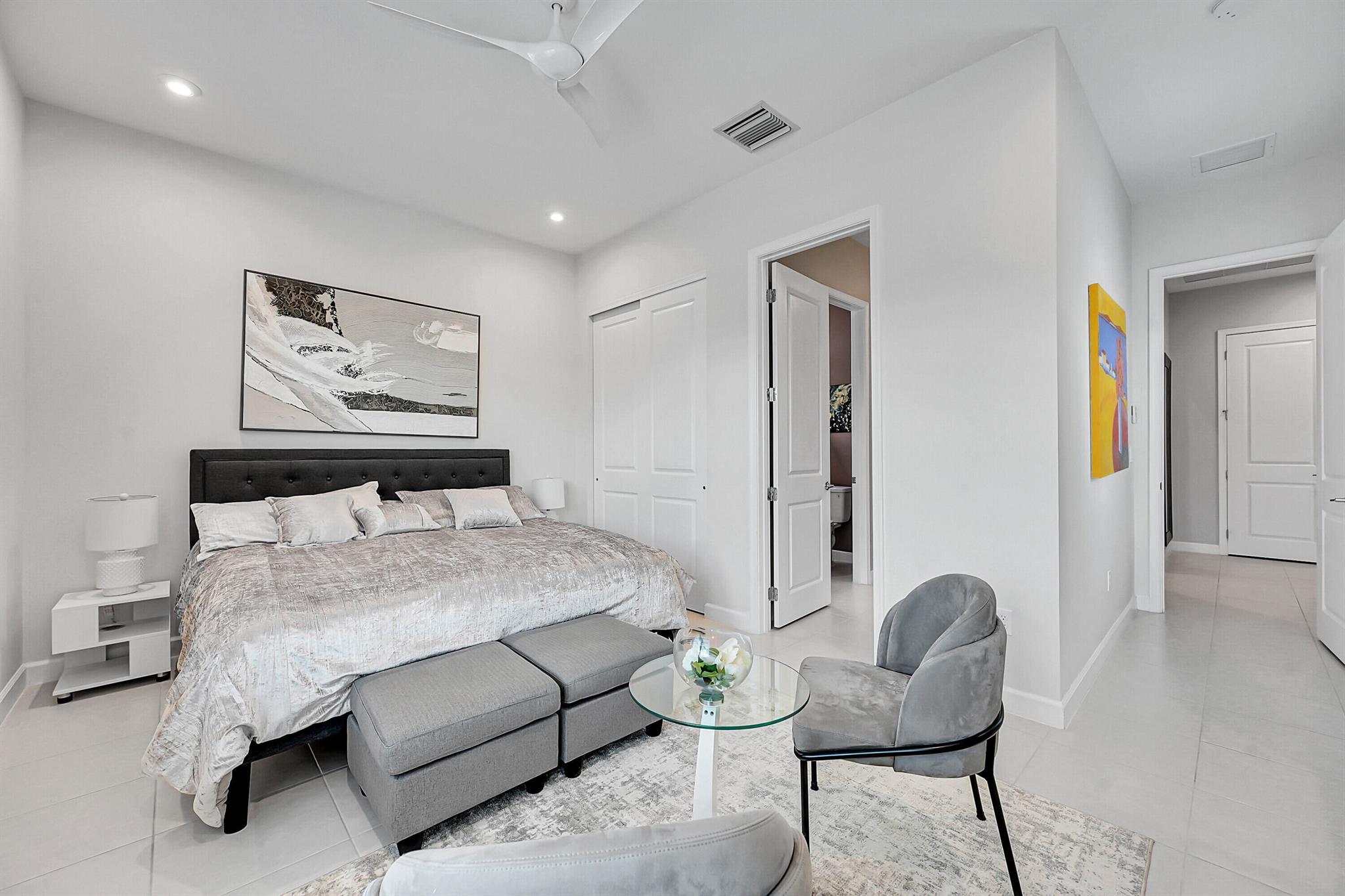 TELARO AT SOUTHERN GROVE - Residential