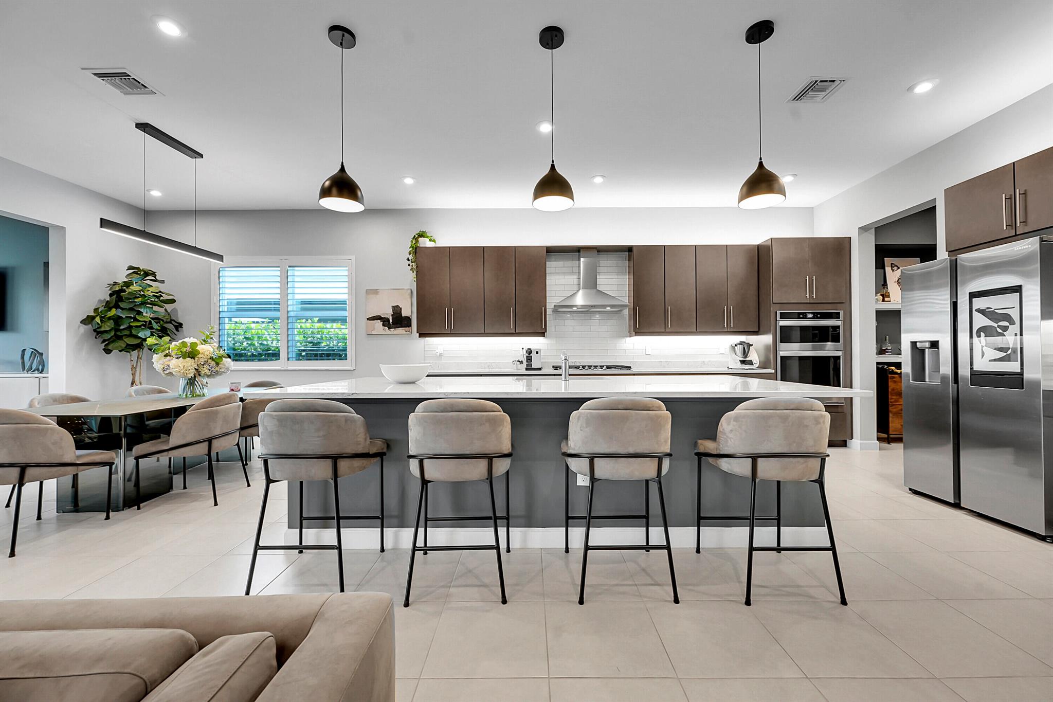 TELARO AT SOUTHERN GROVE - Residential