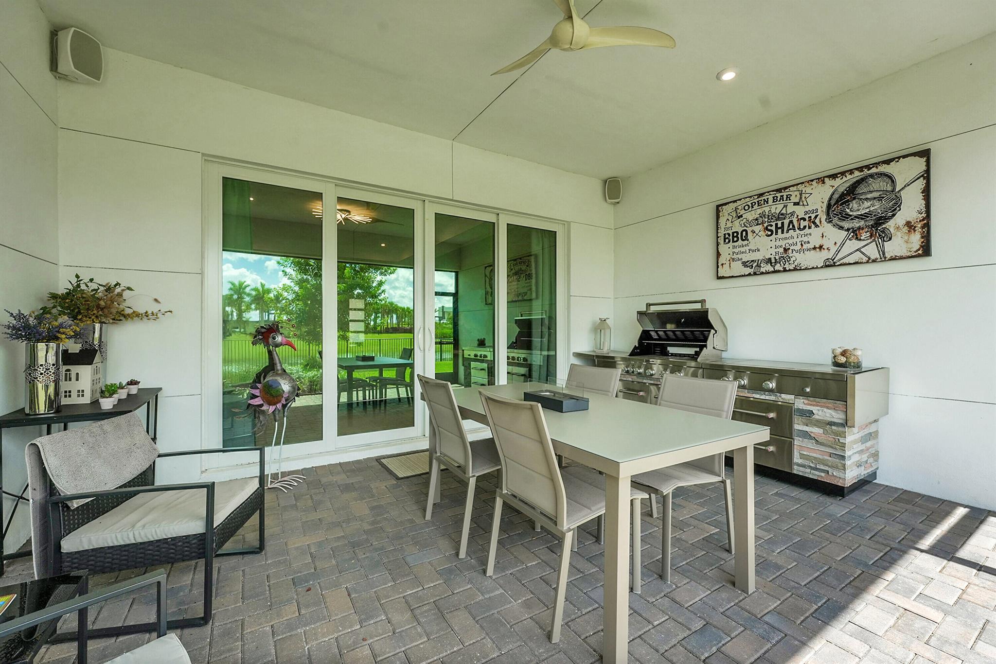 TELARO AT SOUTHERN GROVE - Residential