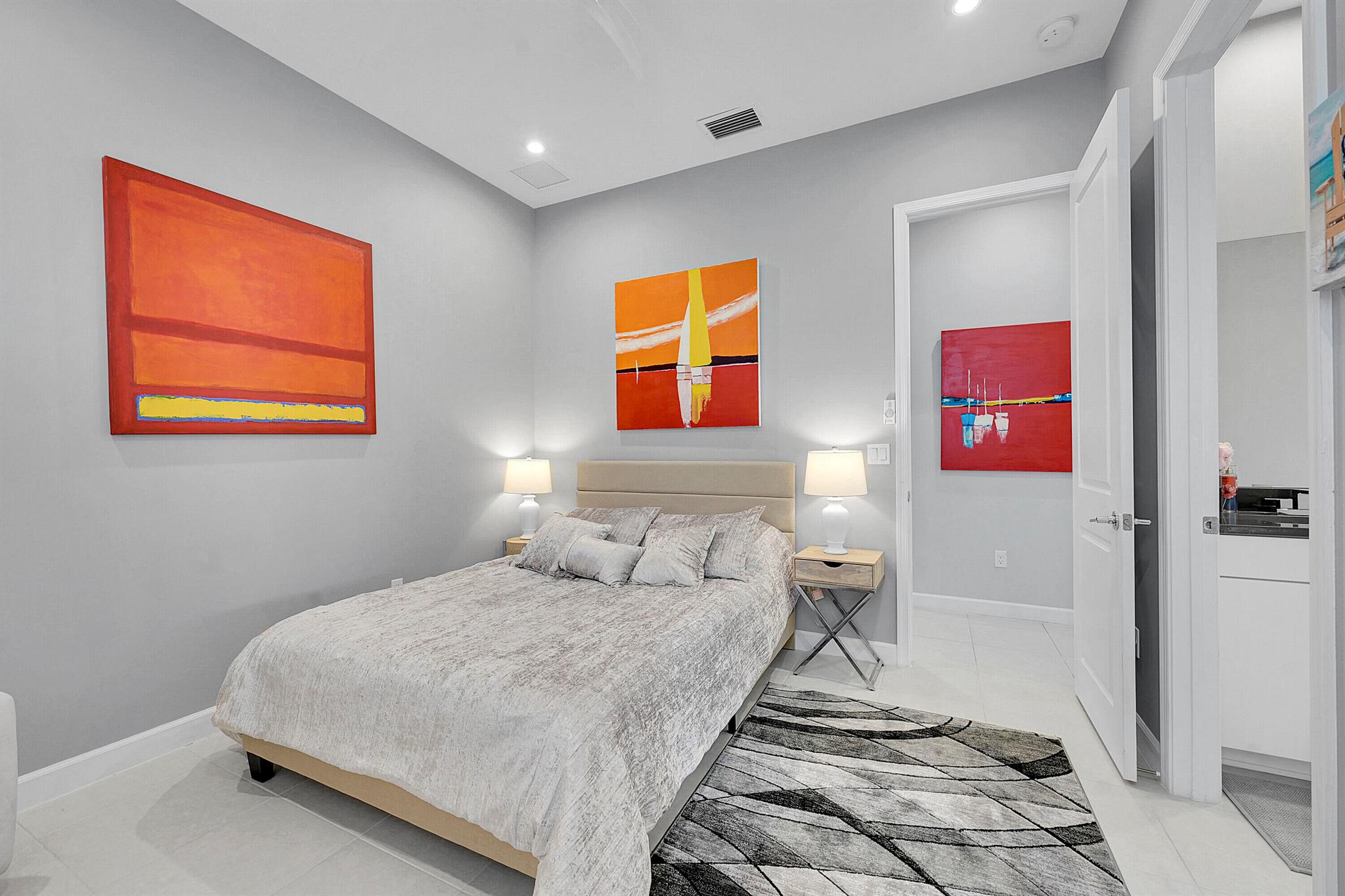 TELARO AT SOUTHERN GROVE - Residential