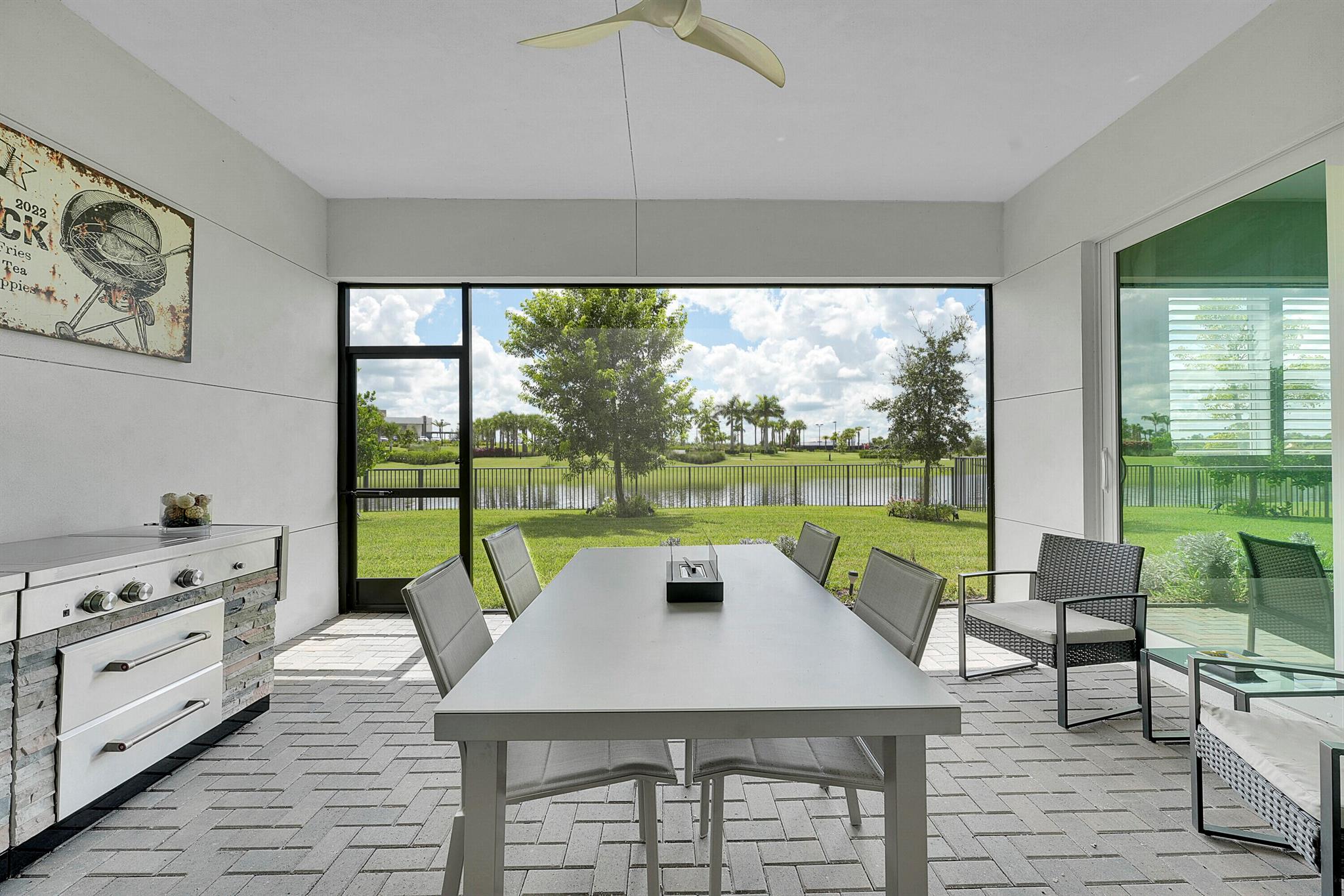 TELARO AT SOUTHERN GROVE - Residential
