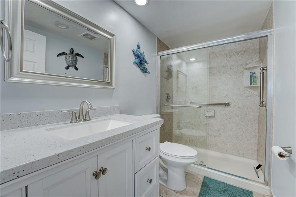 OCEAN SUMMIT - Residential