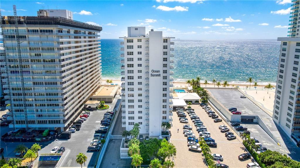 OCEAN SUMMIT - Residential