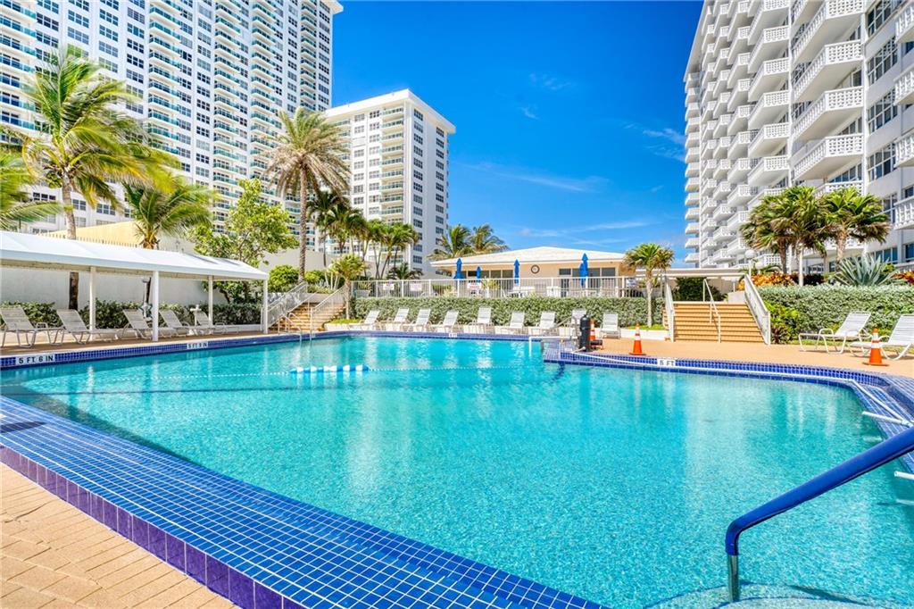 OCEAN SUMMIT - Residential