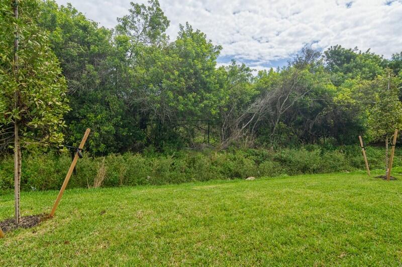 MAGNOLIA SQUARE - Residential Lease