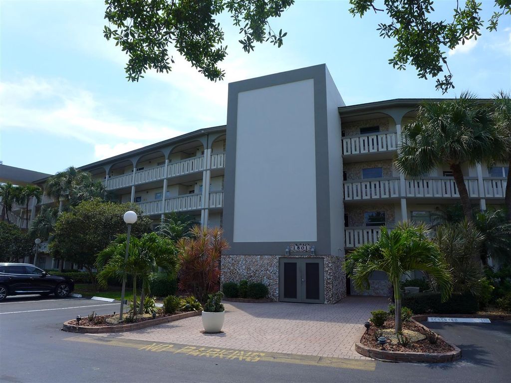 Photo of 1801 Eleuthera Point #H3, Coconut Creek, FL 33066 (MLS # B26007984)