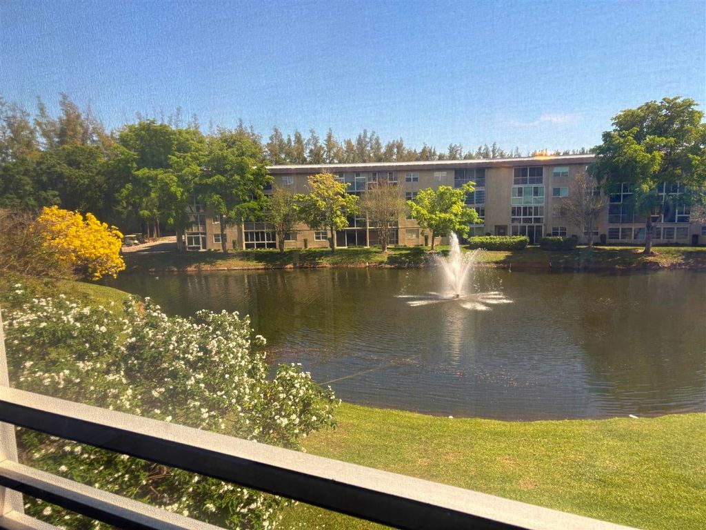 Photo of 1801 Eleuthera Point #H3, Coconut Creek, FL 33066 (MLS # B26007984)