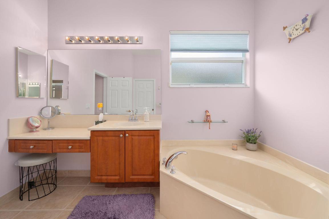 CASCADES AT ST LUCIE WEST PHASE 6 - Residential