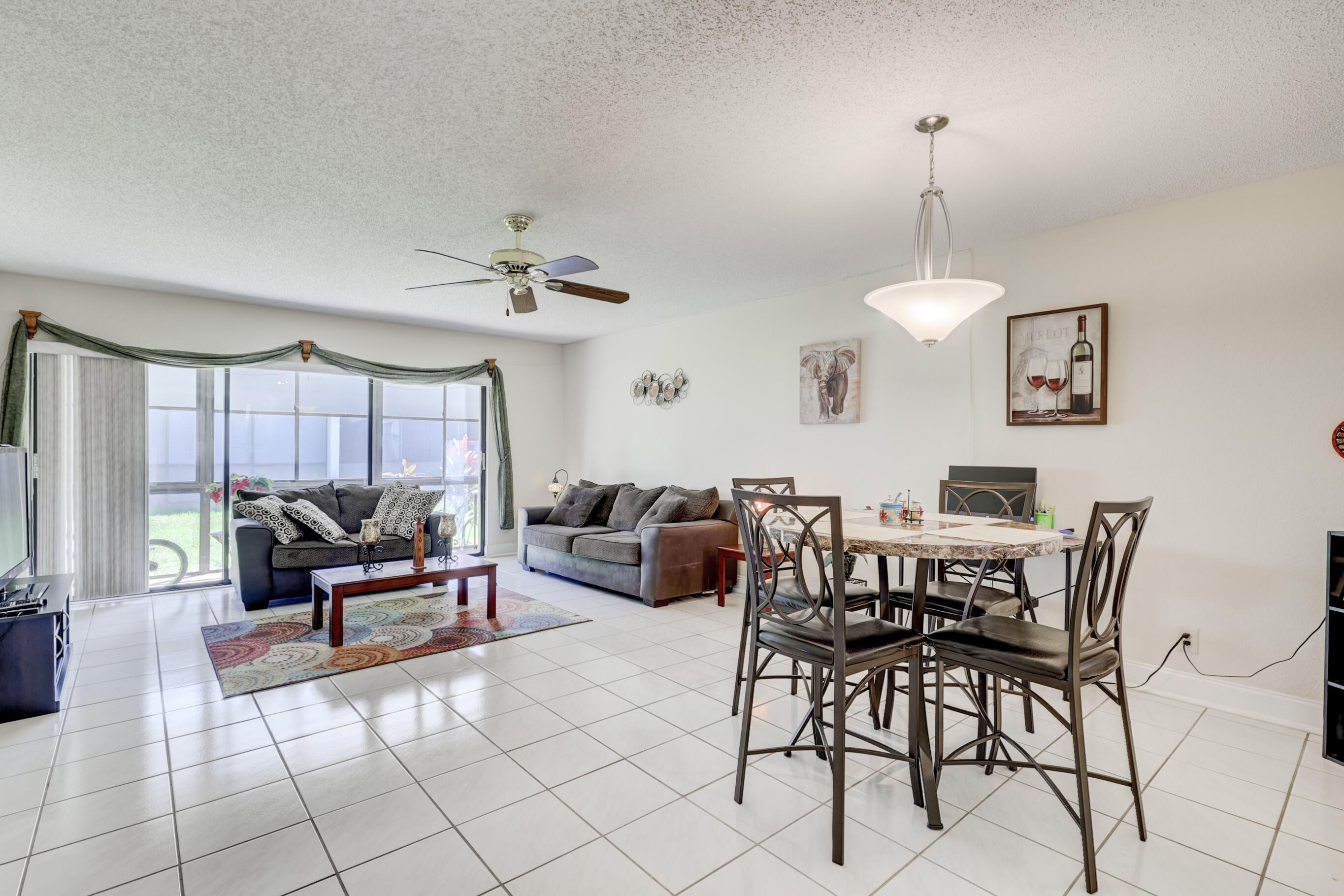 LAURELS AT MARGATE CONDO - Residential