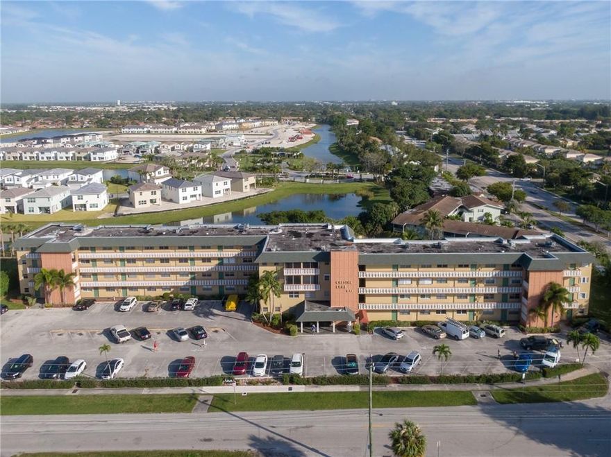 MOVE IN READY 1/1 CONDO APARTMENT IN CRYSTAL LAKE. ALL AGE COMMUNITY, ALLOWS PETS, LAUNDRY ON EACH FLOOR. PRIVATE STORAGE SPACE ON YOUR OWN FLOOR. BUILDING W/ ELEVATOR. CENTRAL AIR. MINUTES TO I-95, ALL SHOPPING AND 15 MINUTES DRIVE TO BEACHES. NO LEASE FOR THE FIRST 2 YEARS. ONLY ONE CAR PER UNIT. LIMITED PARKING SPACE. ***25% DOWN PAYMENT FOR FINANCING***