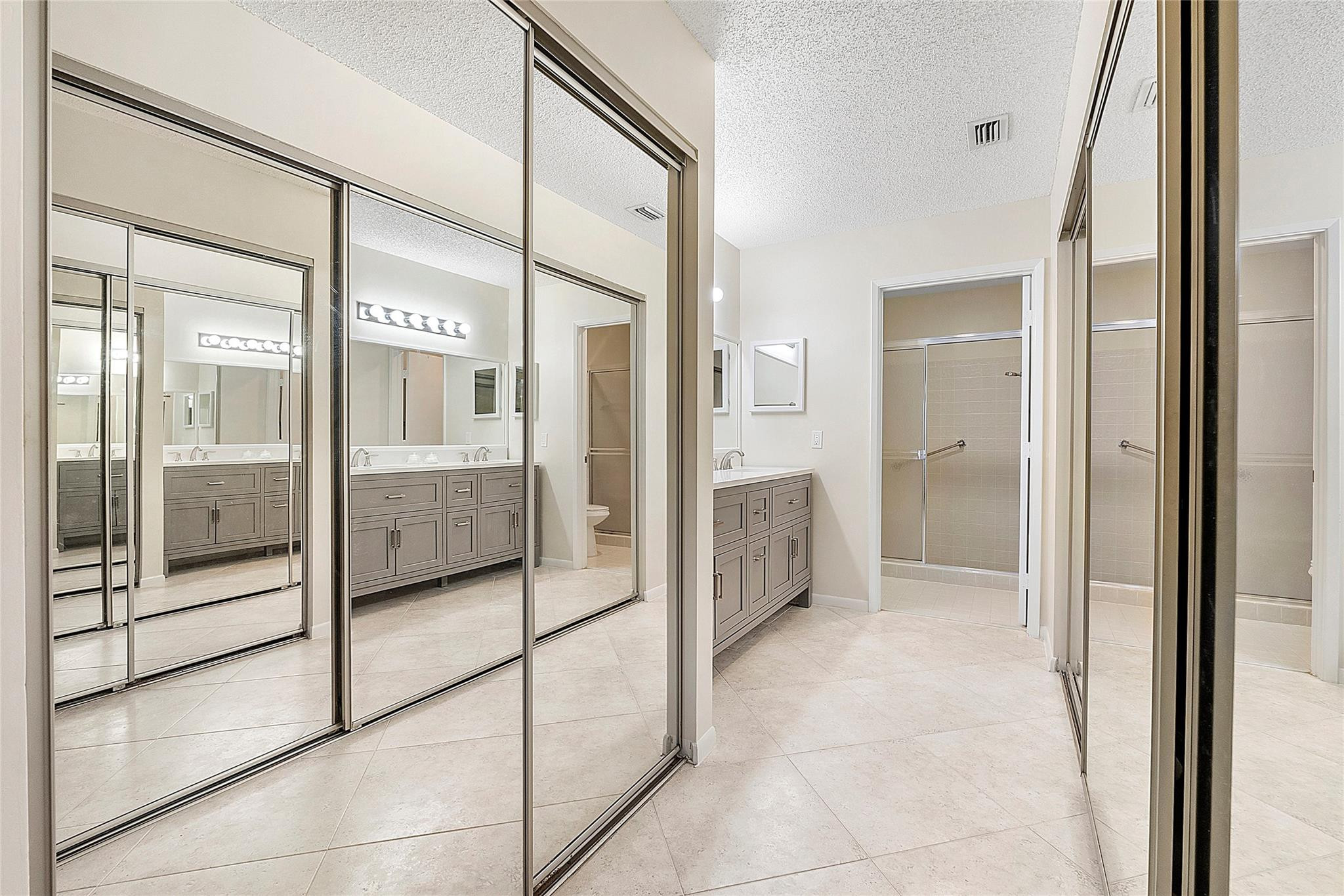 WHISPER WALK SEC C CONDO - Residential