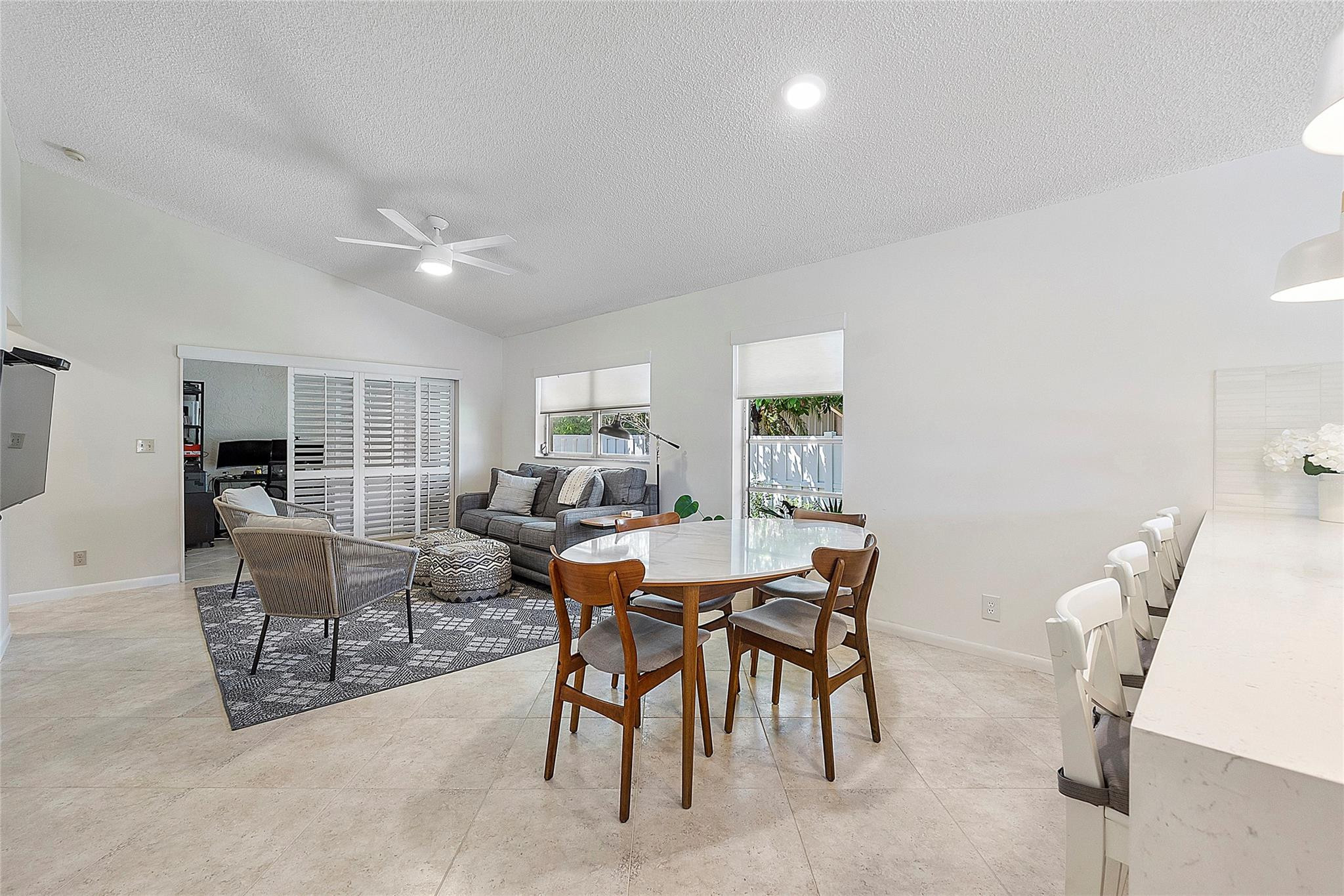 WHISPER WALK SEC C CONDO - Residential