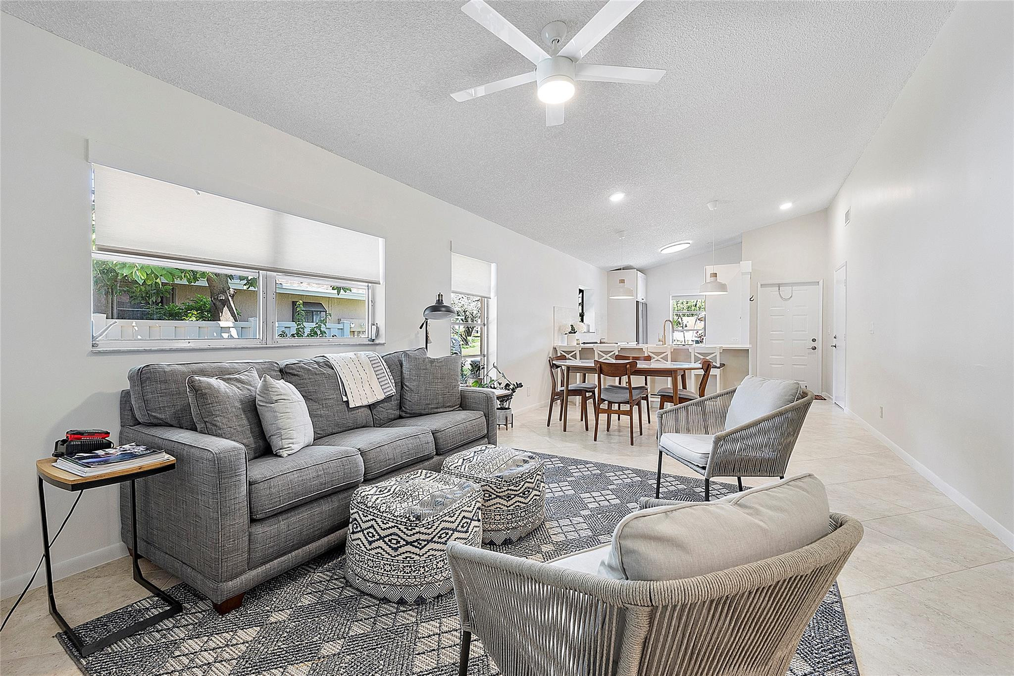 WHISPER WALK SEC C CONDO - Residential
