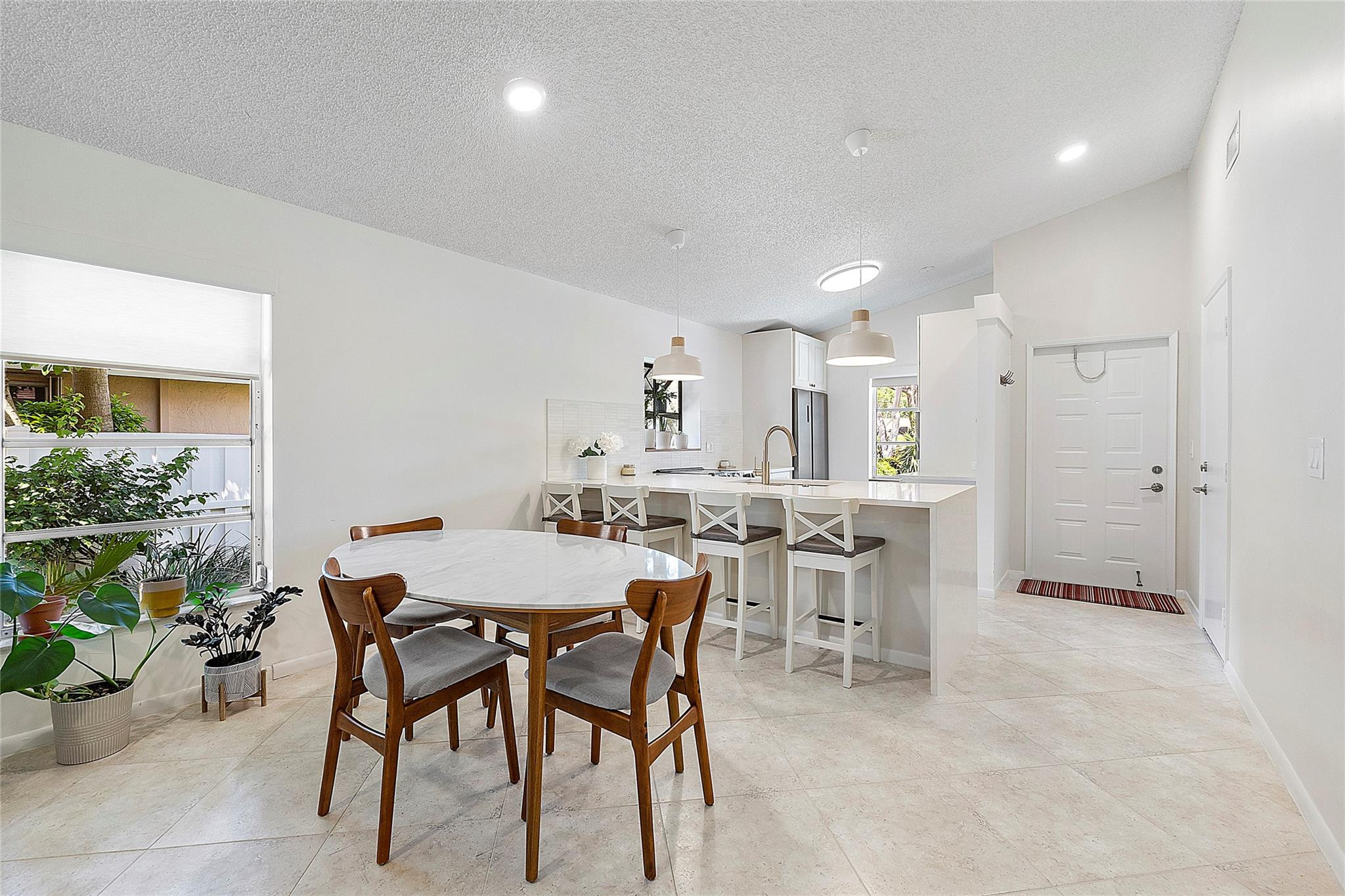 WHISPER WALK SEC C CONDO - Residential