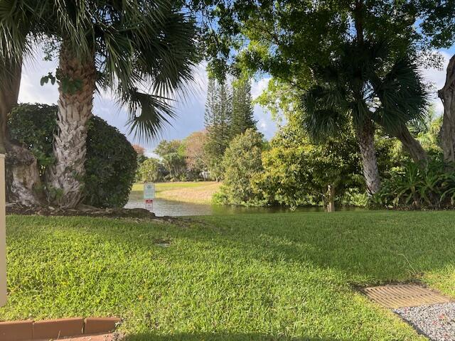 SHANGRI-LA AT WOODMONT - Residential Lease