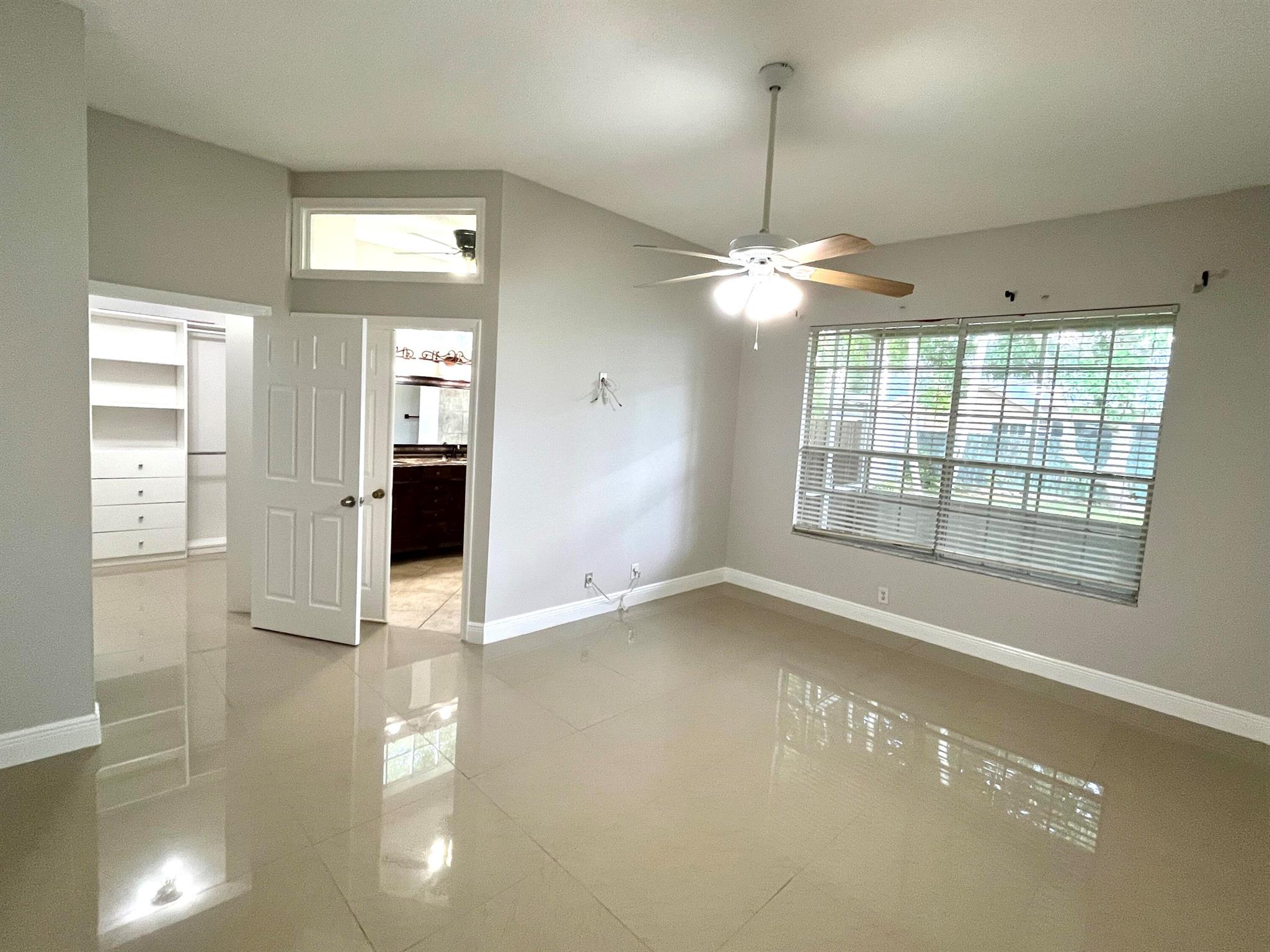 EMERALD FOREST OF WELLINGTON - Residential Lease