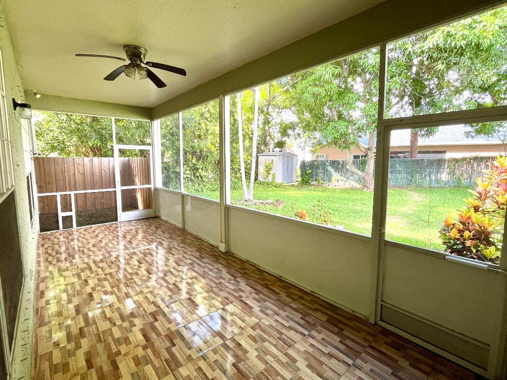 EMERALD FOREST OF WELLINGTON - Residential Lease