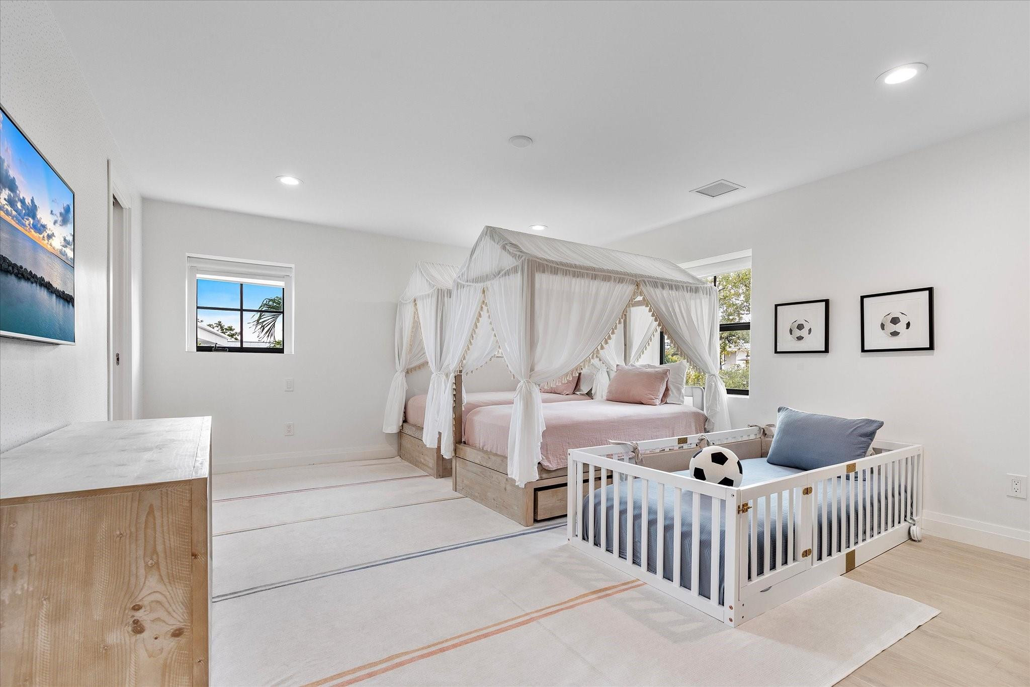 Sea Ranch Lakes - Residential