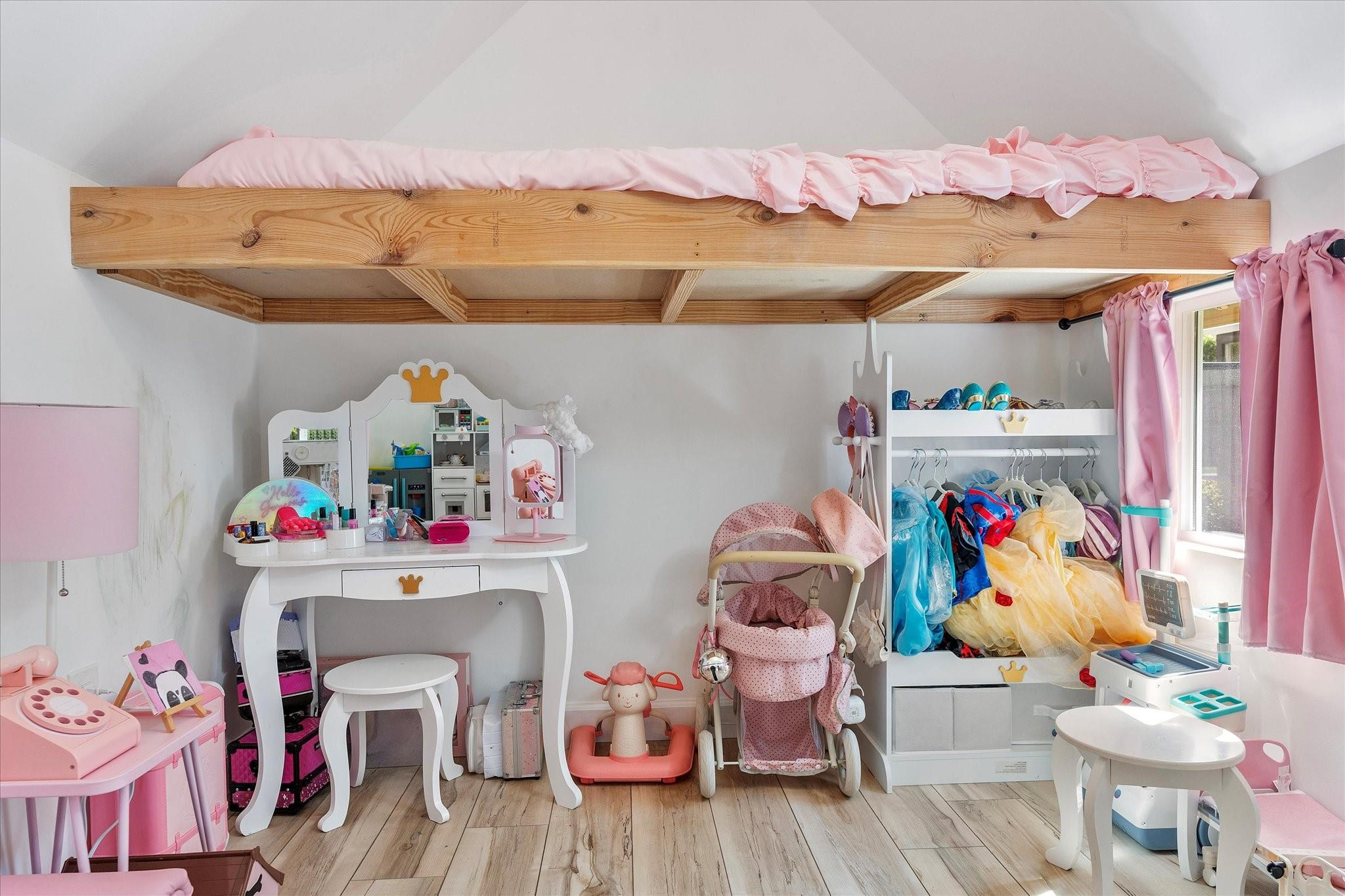 Sea Ranch Lakes - Residential