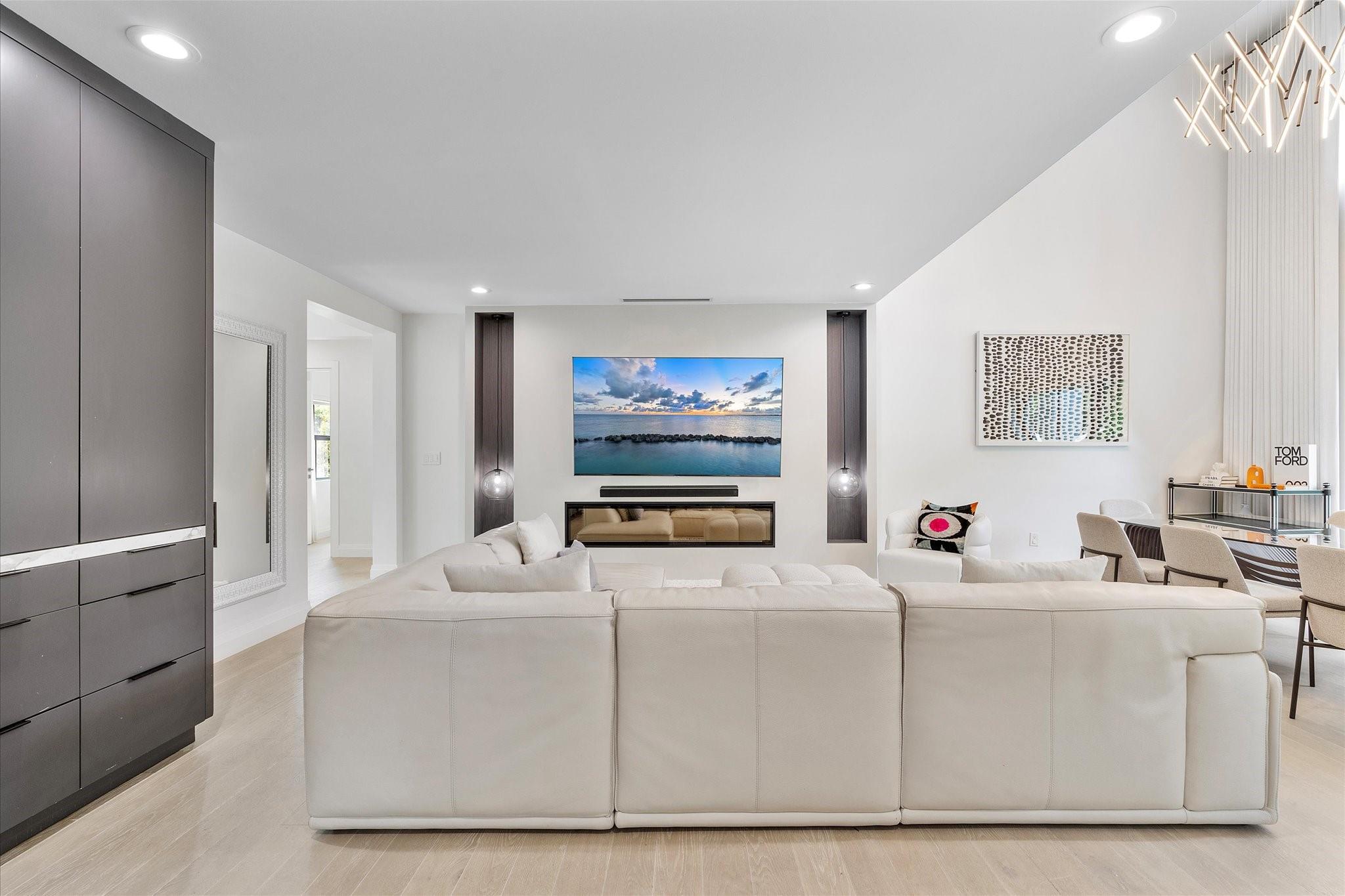 Sea Ranch Lakes - Residential