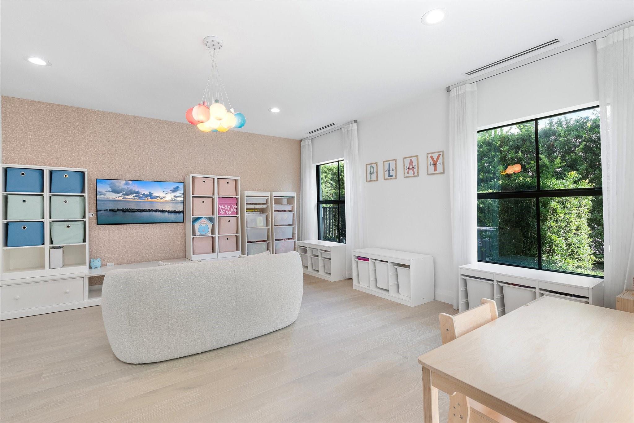 Sea Ranch Lakes - Residential