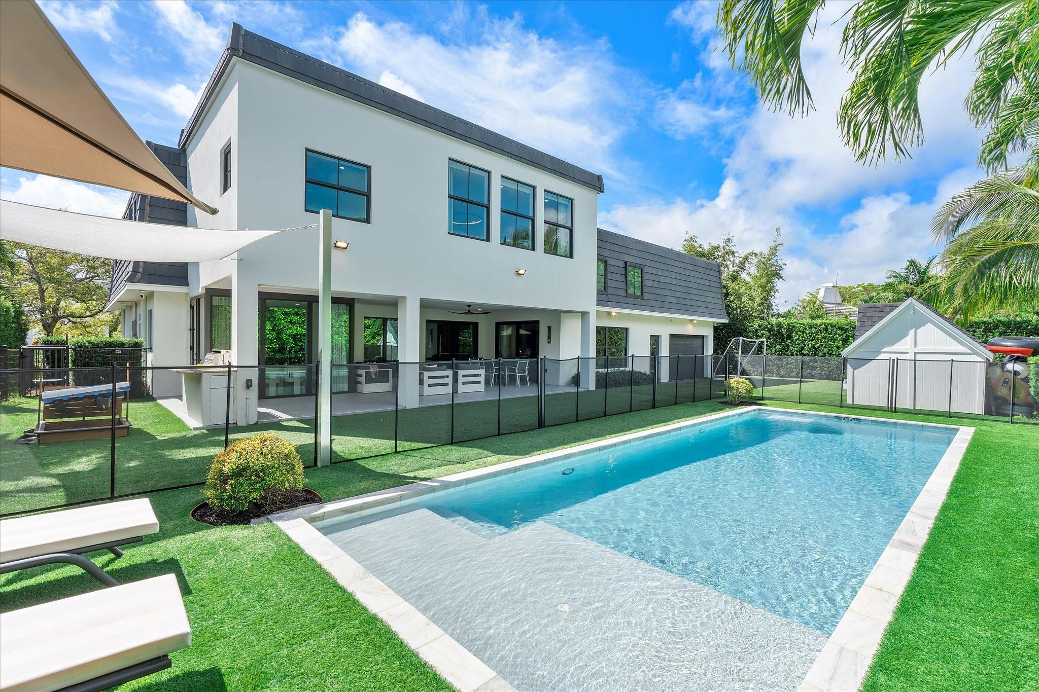 Sea Ranch Lakes - Residential