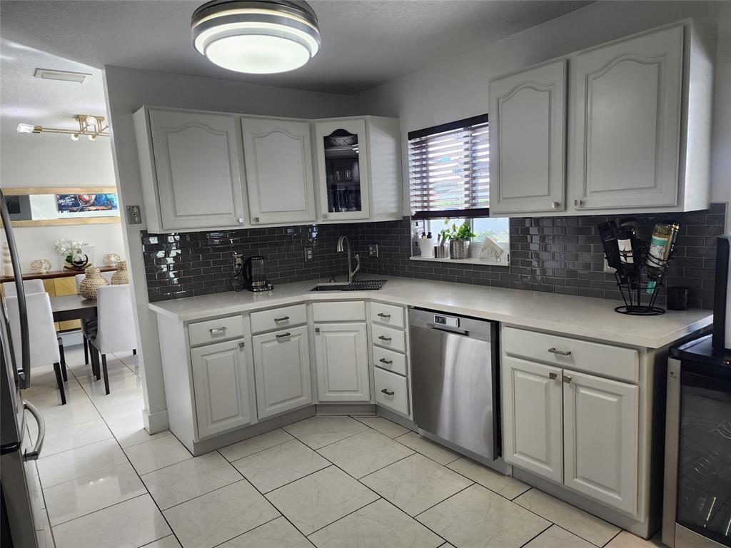 Lakeside South - Residential Lease