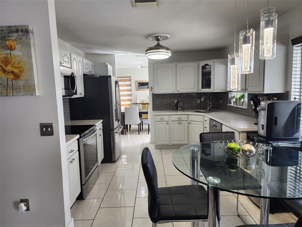 Lakeside South - Residential Lease
