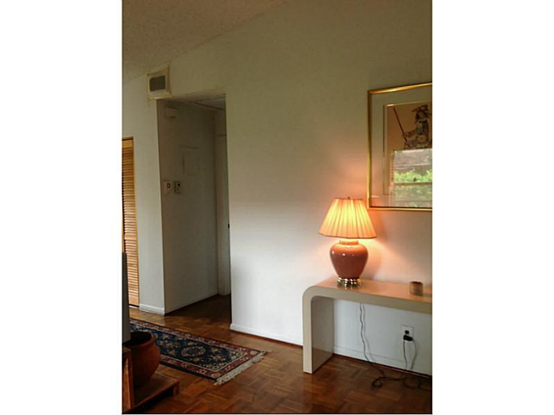 Lake Island - Residential