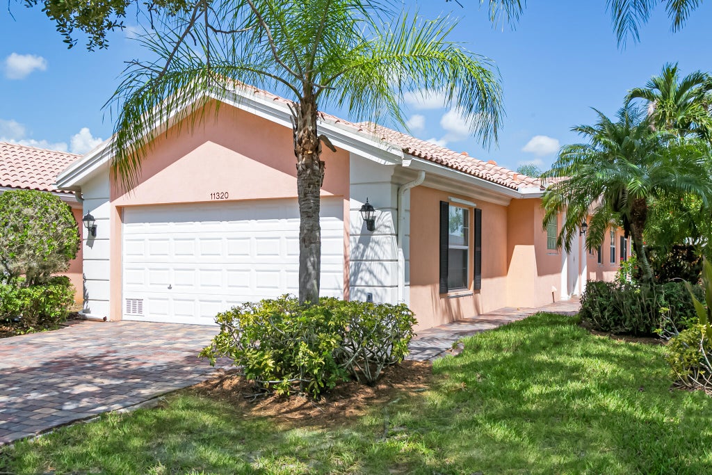 Photo of 11320 SW Pembroke Drive, Port Saint Lucie, FL 34987 (MLS # B26069251)