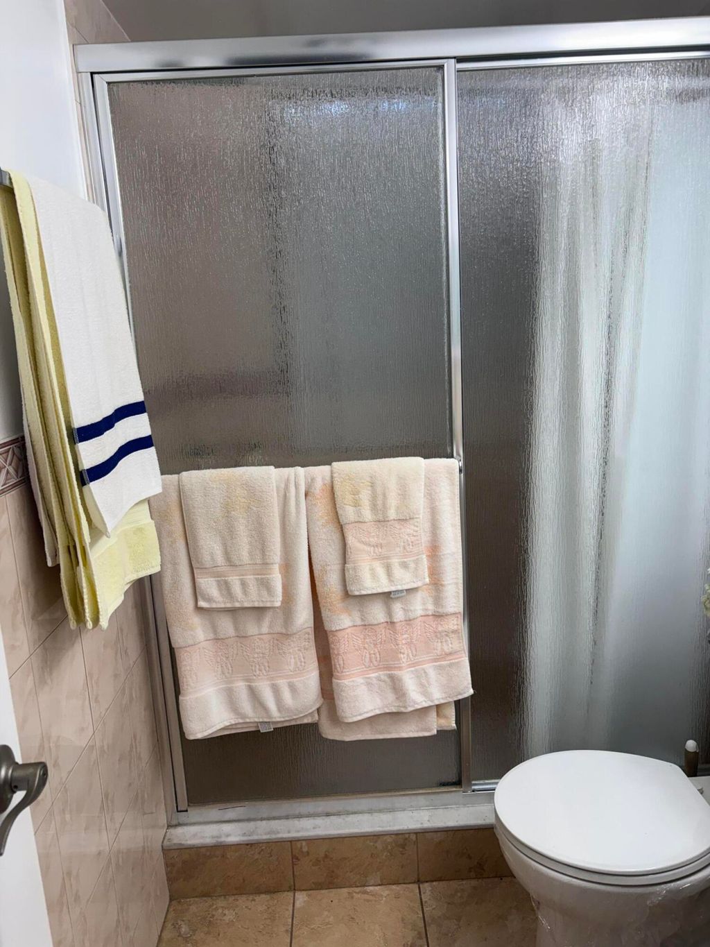 Photo of 25 Kent B, West Palm Beach, FL 33417 (MLS # B26049620)