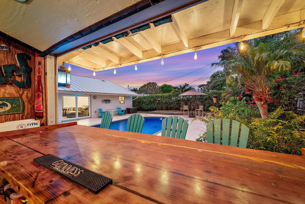 Photo of 407 Philadelphia Drive, Jupiter, FL 33458 (MLS # R11068708)