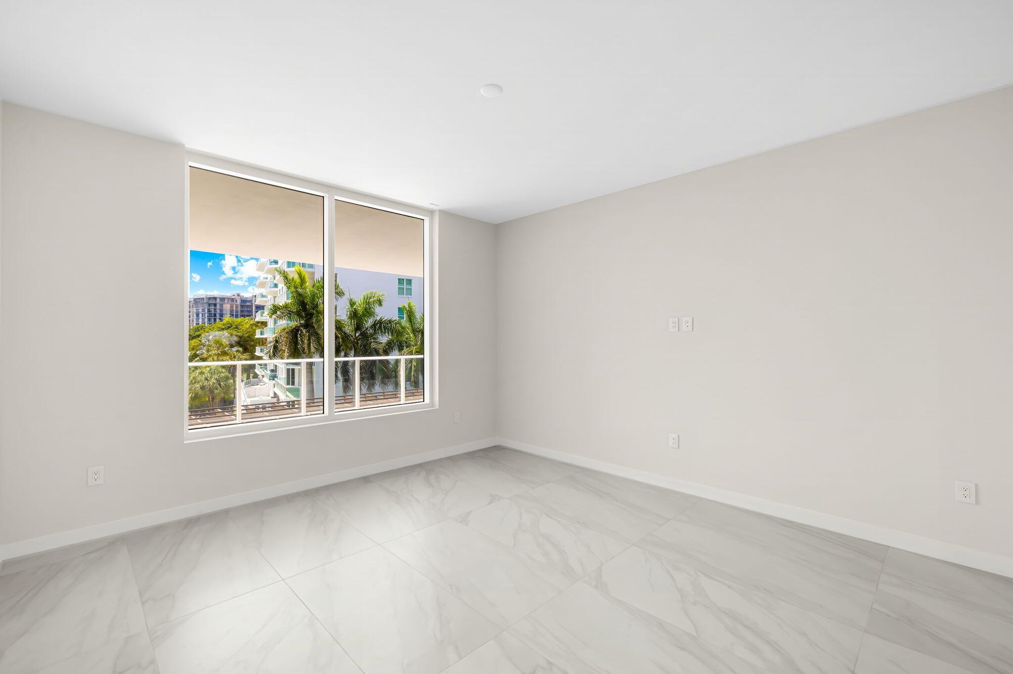 ALINA 220 BOCA RATON COND - Residential