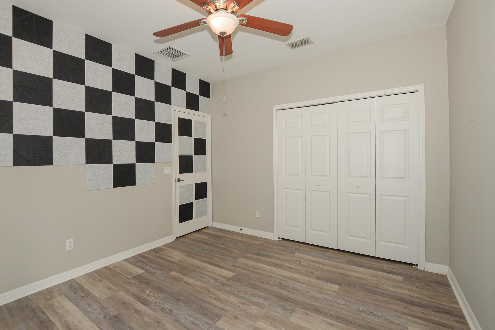 PORT ST LUCIE SECTION 44 - Residential