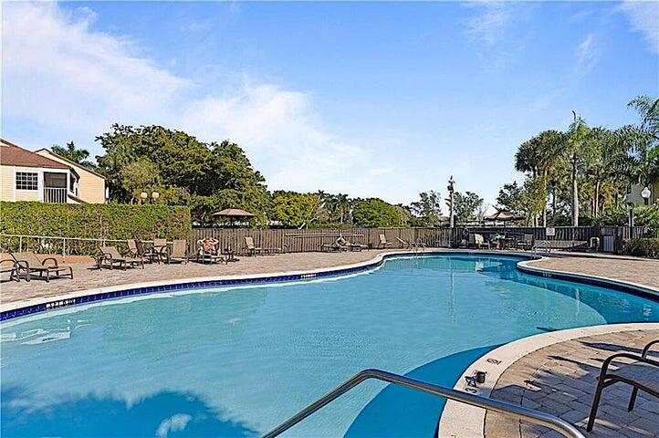 Photo of 5387 GRAND PARK Place #5387, Boca Raton, FL 33486 (MLS # B26066031)
