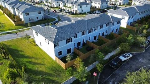 Tiny photo for 4611 NW 118th Avenue, Coral Springs, FL 33076 (MLS # F10555216)